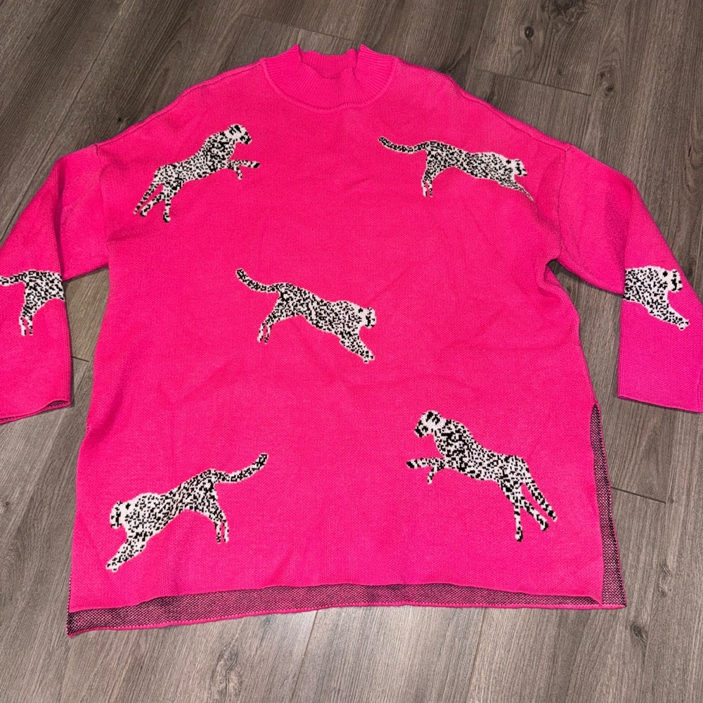 Pink Leopard Print Women's Sweater